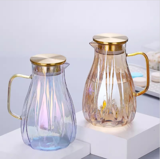 O výhodách sklenených kvetináčov