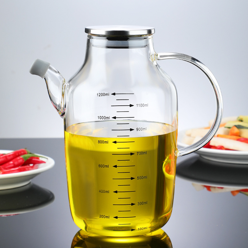 Dá sa sklenená fľaša na olej ľahko čistiť?